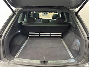 VW Touareg 3.0 V6 TSI R-Line