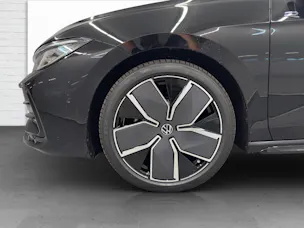 VW Passat Variant 2.0 TDI R-Line DSG