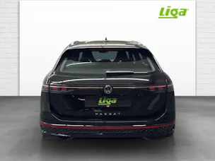 VW Passat Variant 2.0 TDI R-Line DSG