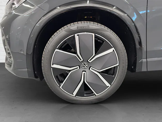 VW Tiguan 2.0 TSI R-Line DSG 4motion