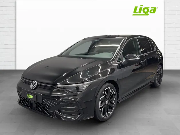 VW Golf VIII 1.5 eTSI R-Line DSG