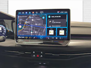 VW Golf VIII 1.5 eTSI R-Line DSG