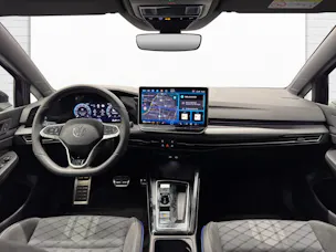 VW Golf VIII 1.5 eTSI R-Line DSG
