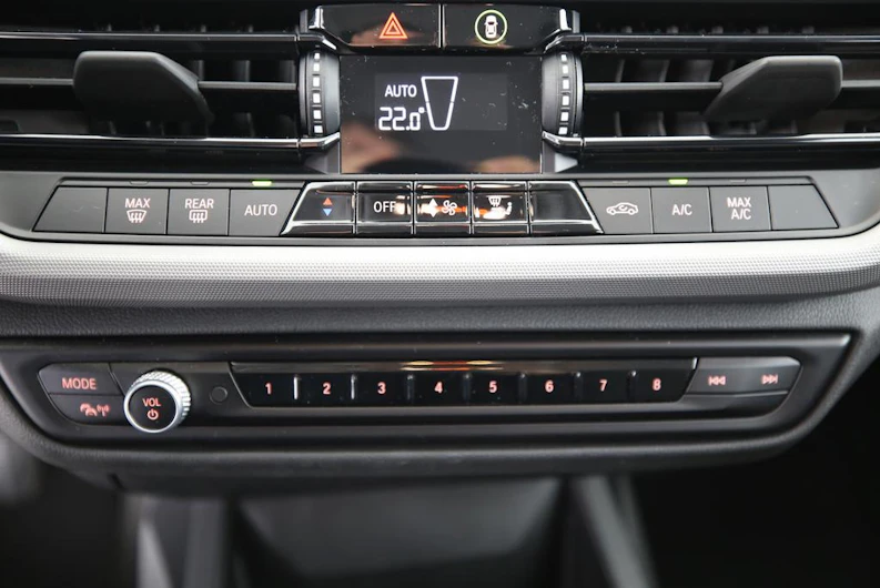 Fahrzeugbild BMW 1 SERIES