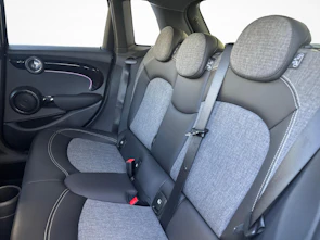 immagine del veicolo MINI F55 1.5i Cooper