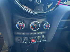 immagine del veicolo MINI F55 1.5i Cooper