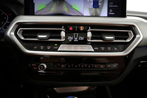 Fahrzeugbild BMW X3 30e xDrive