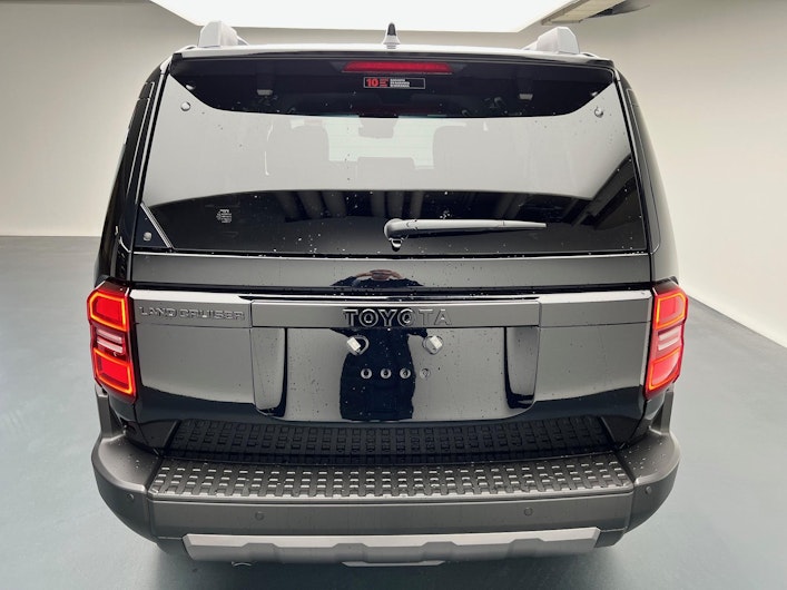 immagine del veicolo TOYOTA LANDCRUISER