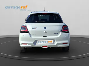 Suzuki Swift 1.2 Sakura Top Hybrid