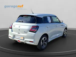 Suzuki Swift 1.2 Sakura Top Hybrid