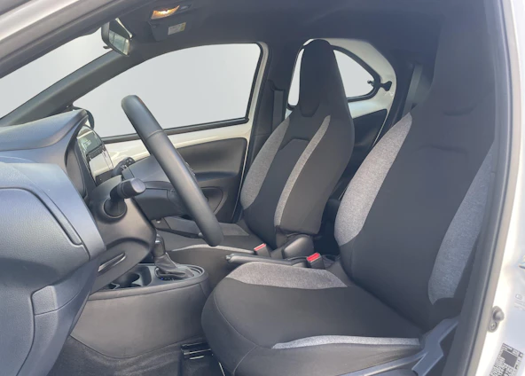 image du véhicule 9 image du véhicule 9