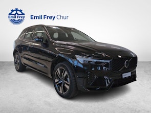 Fahrzeugbild VOLVO XC60 2.0 B5 MH Plus Dark AWD