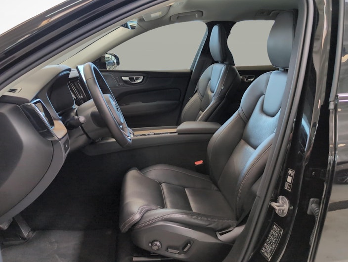 immagine del veicolo VOLVO XC60