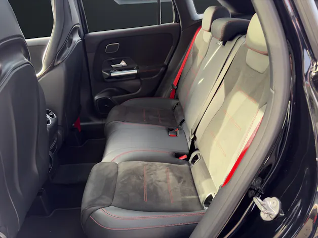 Mercedes-Benz GLA 45 S AMG 4matic+