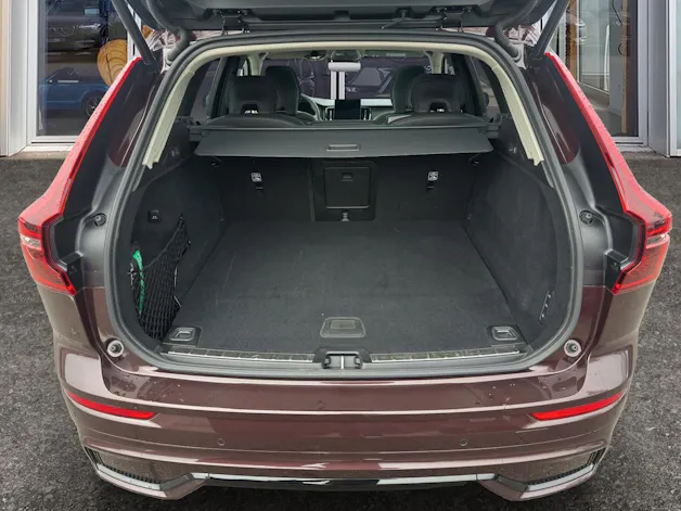 Volvo XC60 2.0 T8 TE Ultra Dark eAWD