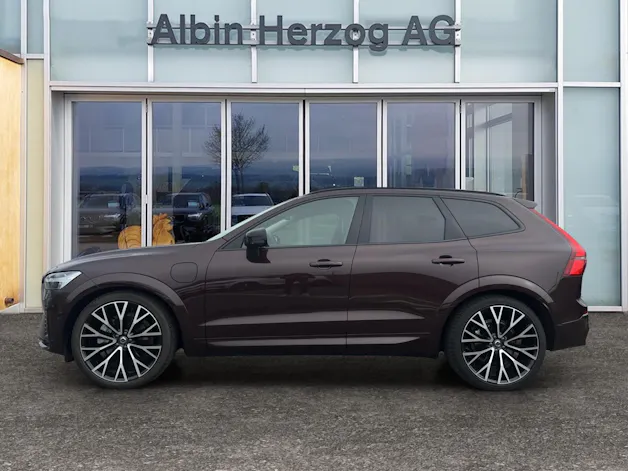 Volvo XC60 2.0 T8 TE Ultra Dark eAWD