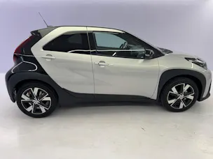 Toyota Aygo X 1.5 VVT-i HSD Trend