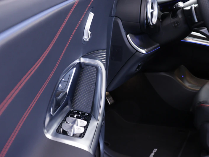 Fahrzeugbild MERCEDES-BENZ GLC 400