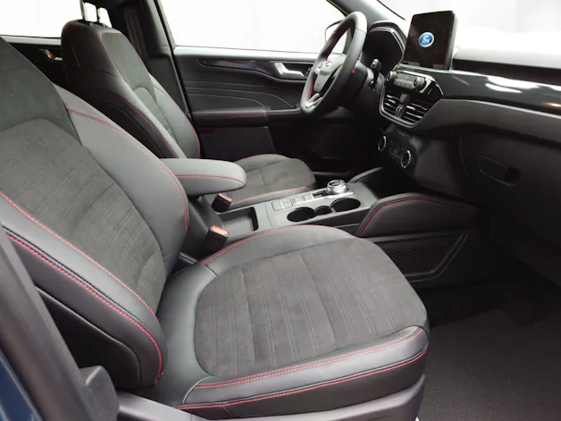 Ford Kuga 2.5 Hybrid ST-Line X 4x4