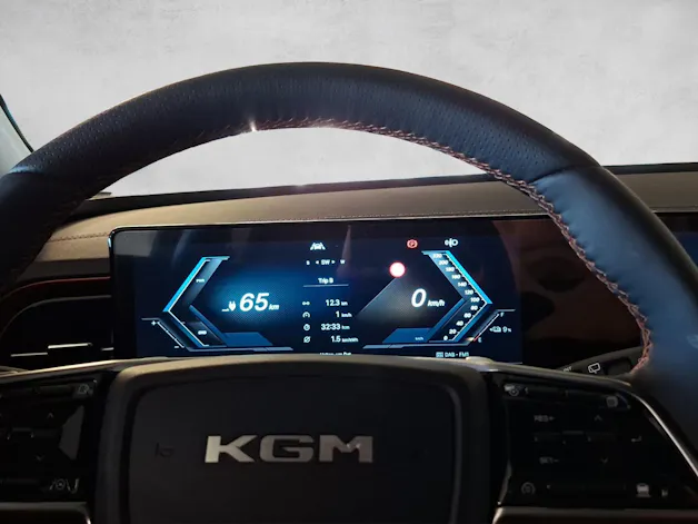 KGM Torres EVX Titanium