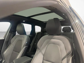 immagine del veicolo VOLVO XC60 2.0 T8 TE Ultra Dark eAWD + Ruote invernali incluse