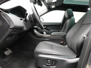 Fahrzeugbild LAND ROVER Range Rover Evoque 1.5 T 270e Dynamic SE