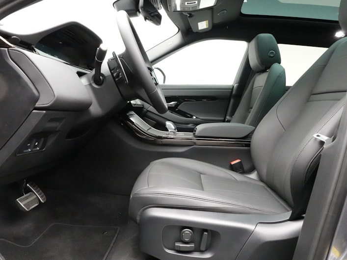 Fahrzeugbild LAND ROVER RANGE ROVER EVOQUE