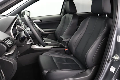 MITSUBISHI ECLIPSE CROSS 3