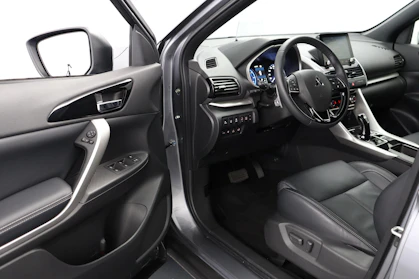 MITSUBISHI ECLIPSE CROSS 15