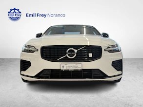https://vehicle.imgix.net/4211131/707d0635-730f-4847-b6db-4e79ba110ebf.jpg