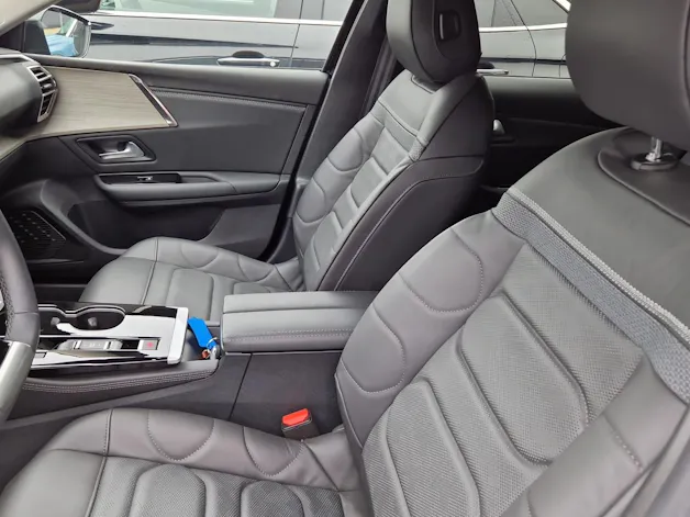 Citroën C5 X 1.6 Plug-in Hybrid Shine Pack