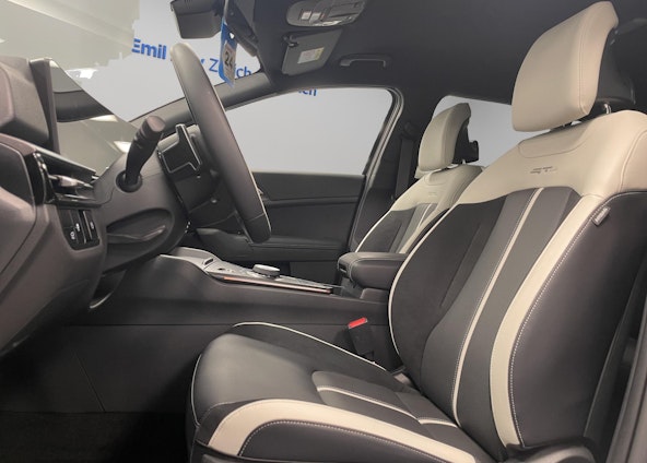 Fahrzeugbild 6 Fahrzeugbild 6