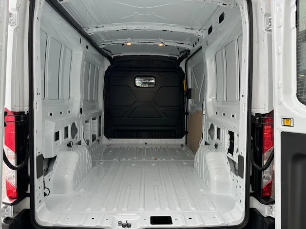 Ford Transit Van 330 L2H2 2.0 EcoBlue 130 Trend MHEV