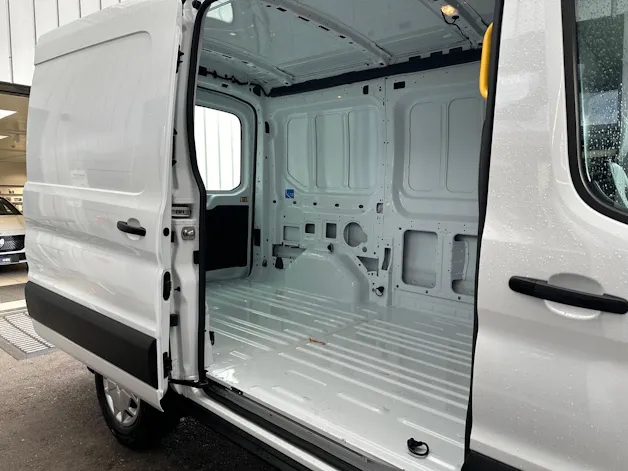 Ford Transit Van 330 L2H2 2.0 EcoBlue 130 Trend MHEV