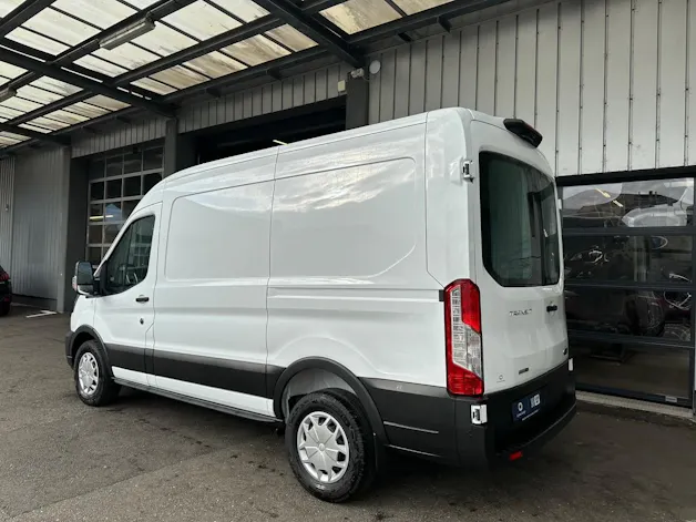 Ford Transit Van 330 L2H2 2.0 EcoBlue 130 Trend MHEV