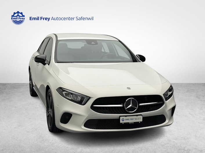 Fahrzeugbild MERCEDES-BENZ A 180