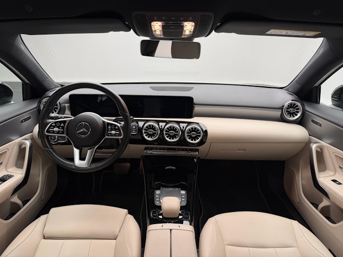 Fahrzeugbild MERCEDES-BENZ A 180