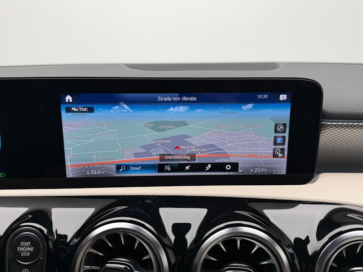 Fahrzeugbild MERCEDES-BENZ A 180