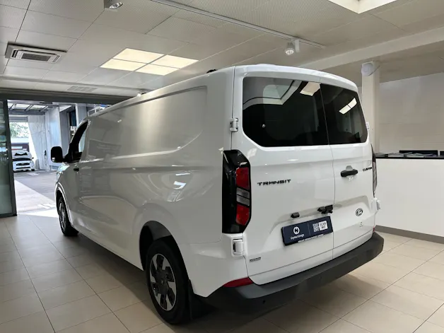 Ford Transit C Van 320 L2 2.5 Duratec 233 Trend PHEV