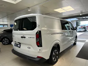 Ford Transit C Van 320 L2 2.5 Duratec 233 Trend PHEV