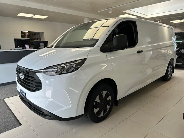 Ford Transit C Van 320 L2 2.5 Duratec 233 Trend PHEV