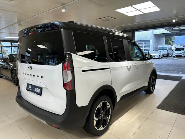 Ford Transit Tourneo Courier 1.0 EcoBoost Active