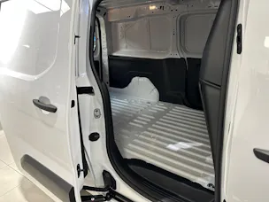 Peugeot Partner Kaw. 1000 Long 1.5 BlueHDI 100 S/S Premium
