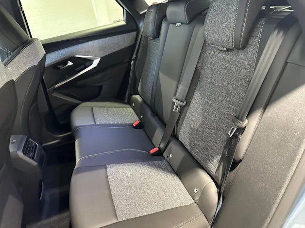 Peugeot 3008 1.2 Hybrid Allure