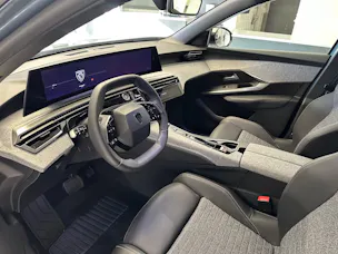 Peugeot 3008 1.2 Hybrid Allure