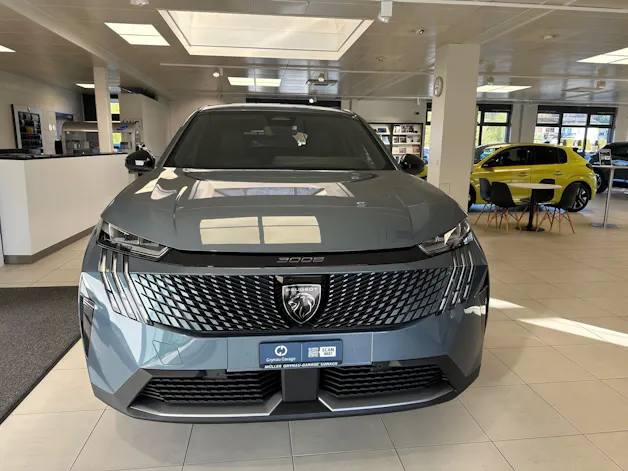 Peugeot 3008 1.2 Hybrid Allure
