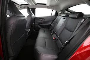 Toyota Prius 2.0 Plug-In-Hybrid Premium