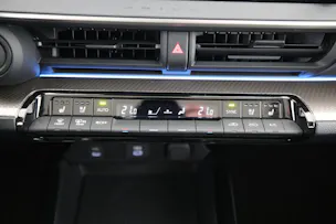Toyota Prius 2.0 Plug-In-Hybrid Premium