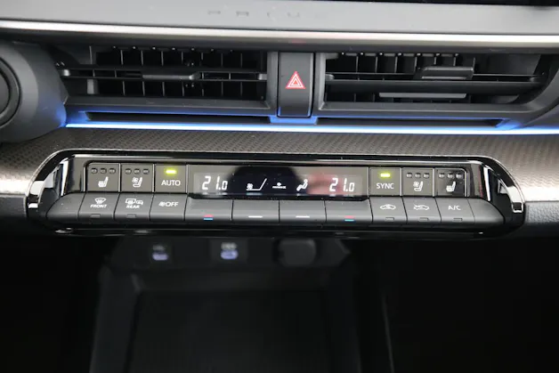 Toyota Prius 2.0 Plug-In-Hybrid Premium
