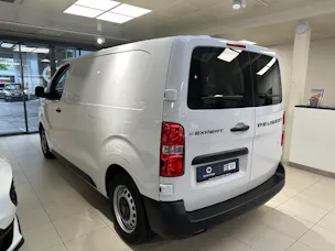 Peugeot e-Expert Kaw. Standard 75 kWh